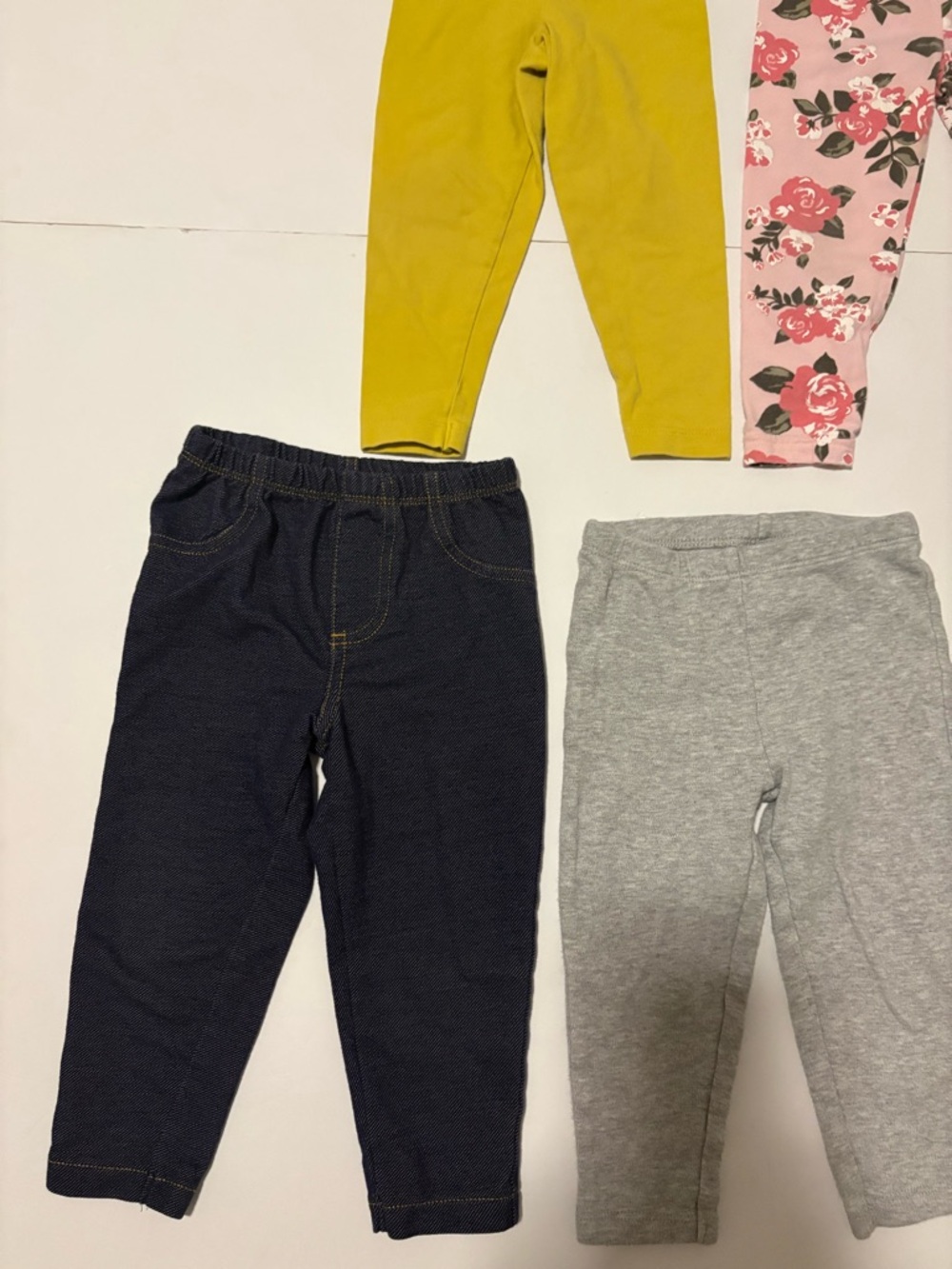 Carter’s Baby Girl Leggings BUNDLE– Jeggings, Gray, Floral 18 months - Picture 3 of 5